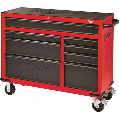 Tool Cabinet With Tools in Ottawa, Ontario 